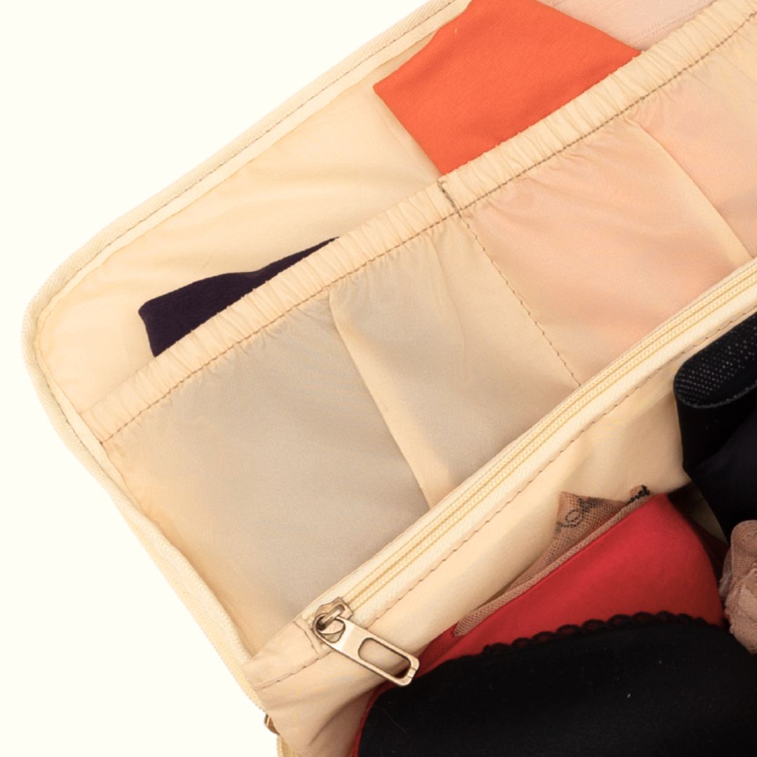 Intimate Pouch
