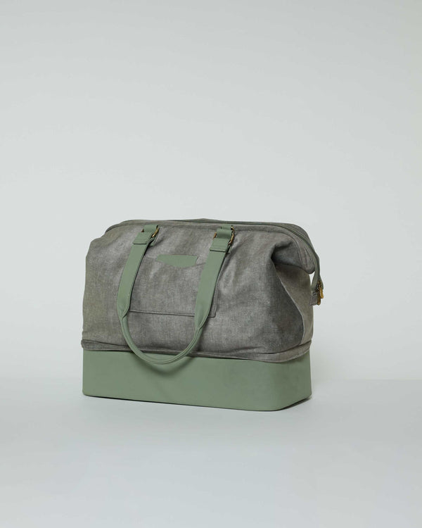 The Weekender Tote in Moss