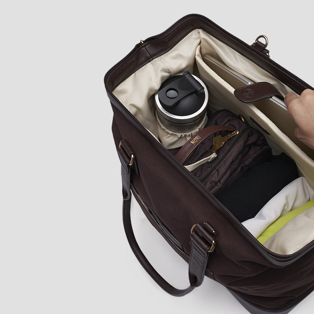 Hydration pocket