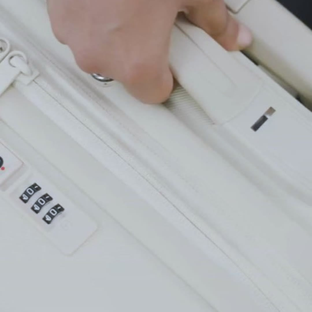 Weighs itself at the handle